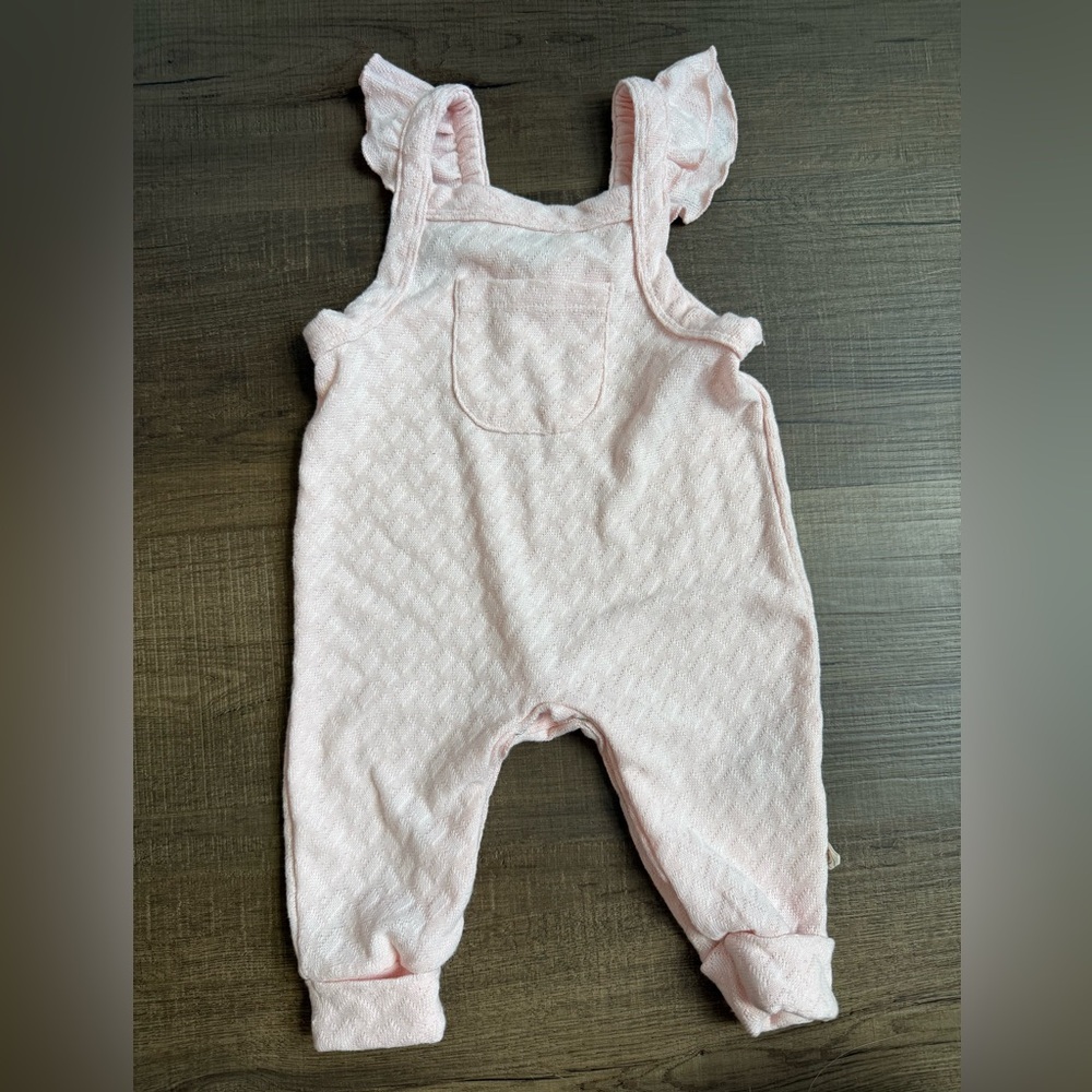 Adorable Pink Textured Bodysuit for Kids